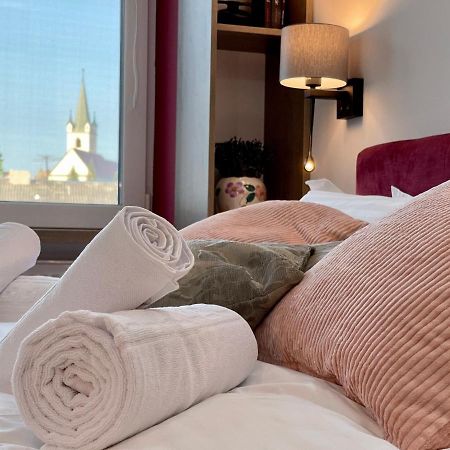 Jeny Boutique Apartment Targu Mures Exterior foto