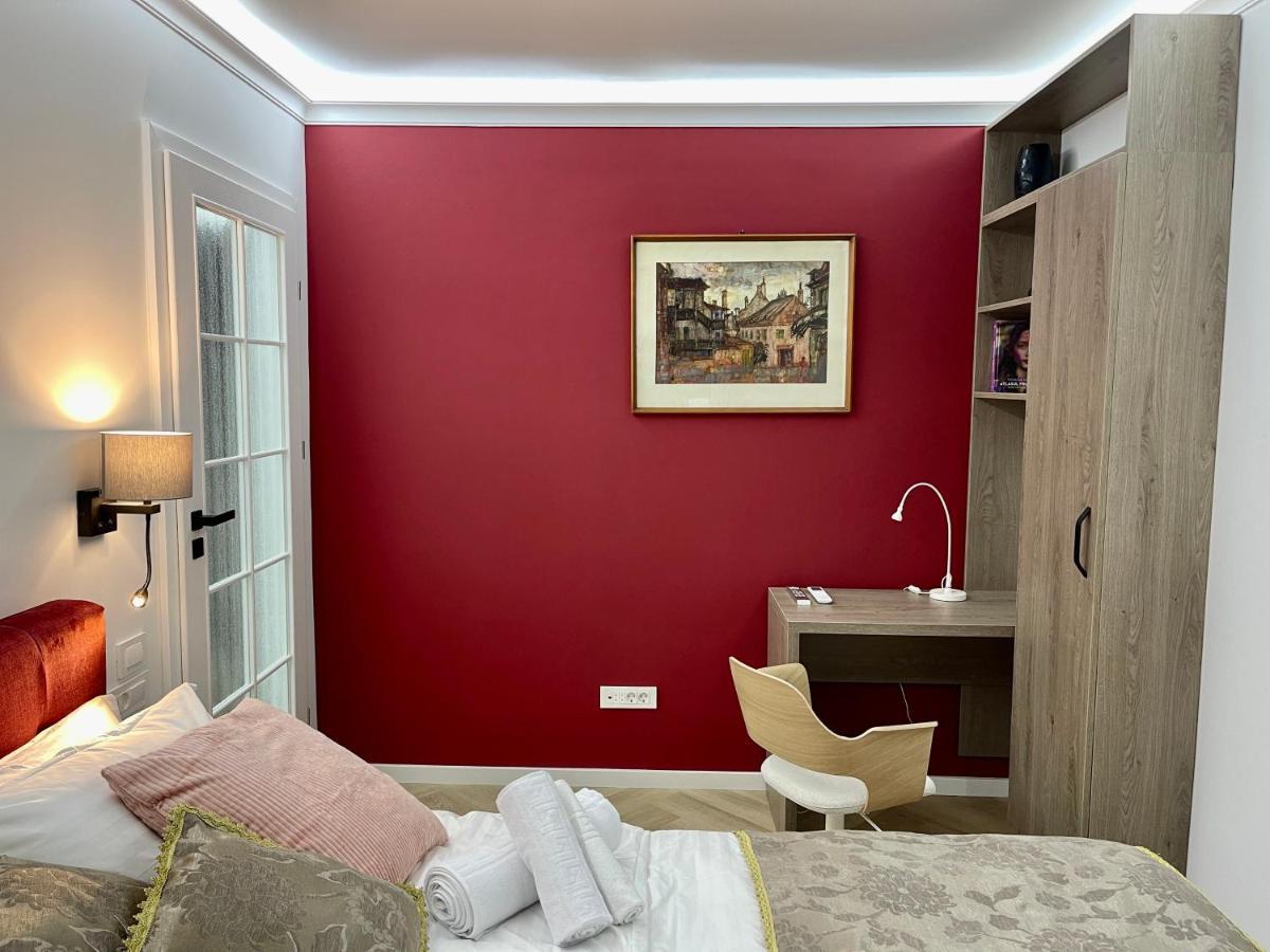 Jeny Boutique Apartment Targu Mures Exterior foto